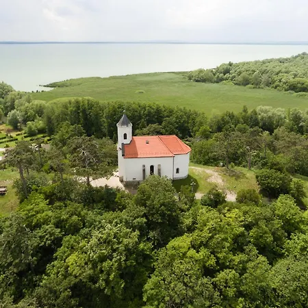 Wellarom Szalon Apartamento Vonyarcvashegy