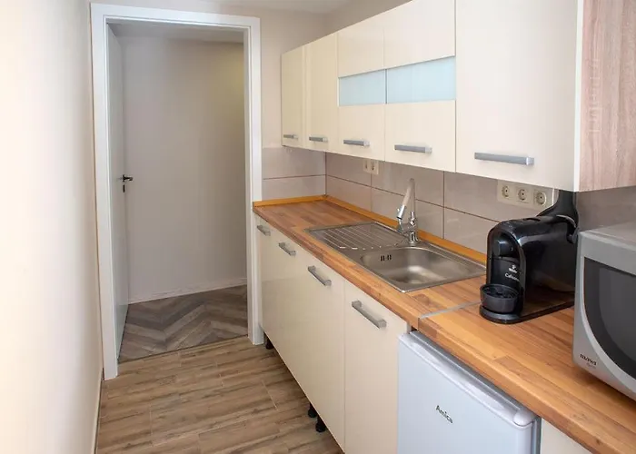 Wellarom Szalon アパート *