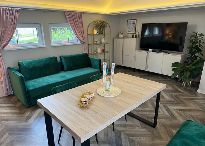 アパート Wellarom Szalon