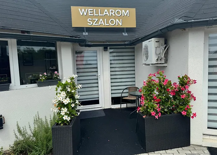 Wellarom Szalon アパート *
